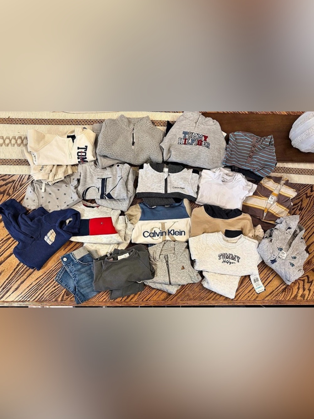 Baby Boy Clothes Lot Size 6-12 Months Calvin Klein Tommy Hilfiger Zara Gap